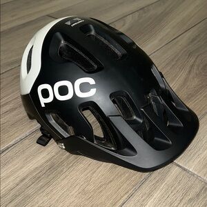 POC TECTAL RACE MIPS MTB HELMET